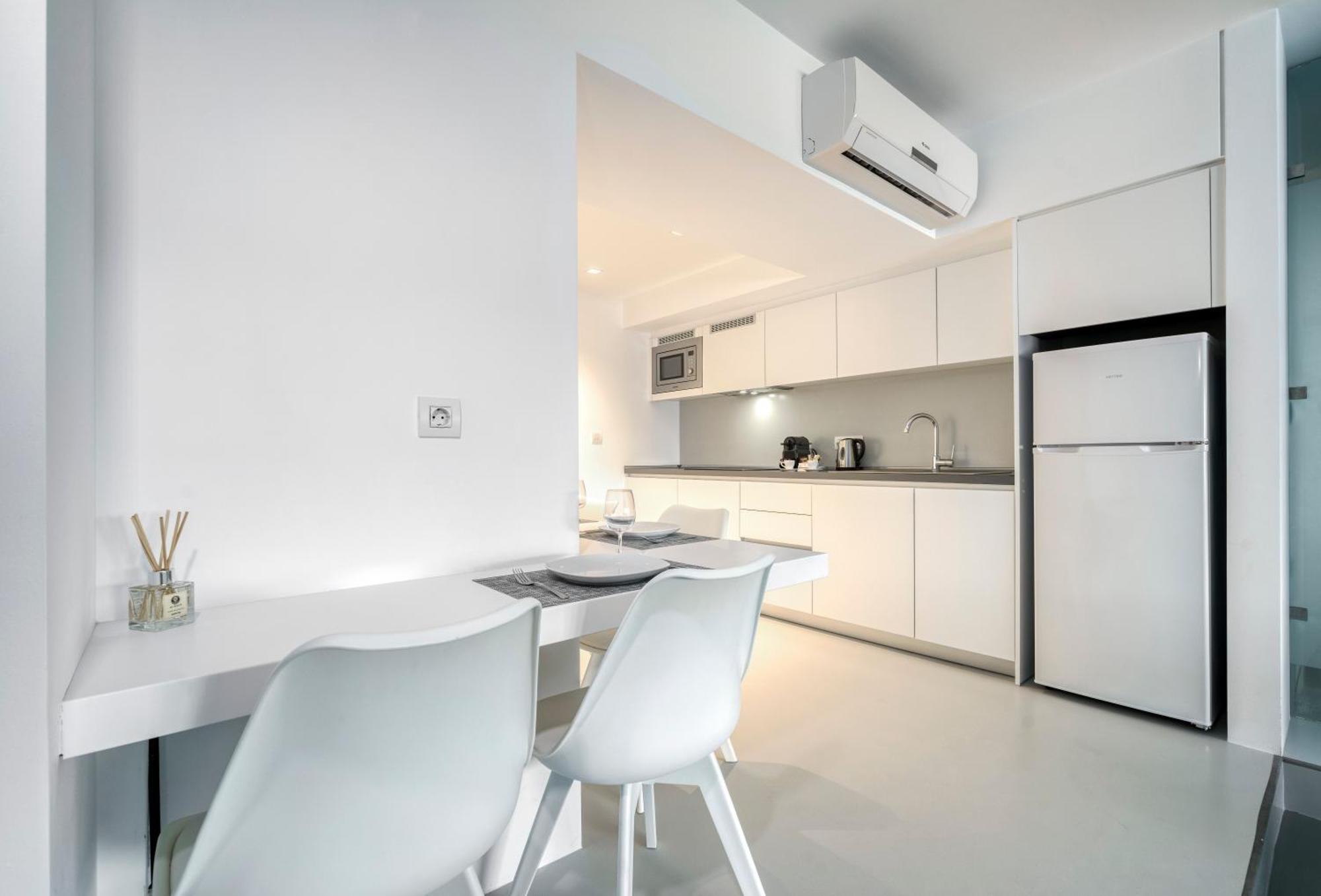 Athens Color Cube Apartment Bilik gambar